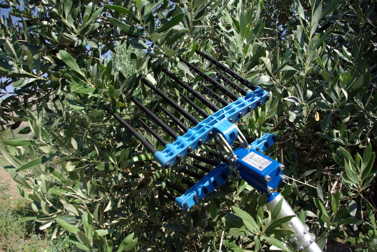 elaioravdistiko-atrax-1600-tools-station